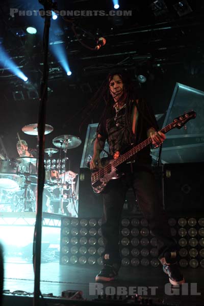 SKUNK ANANSIE - 2009-11-20 - PARIS - Elysee Montmartre - 